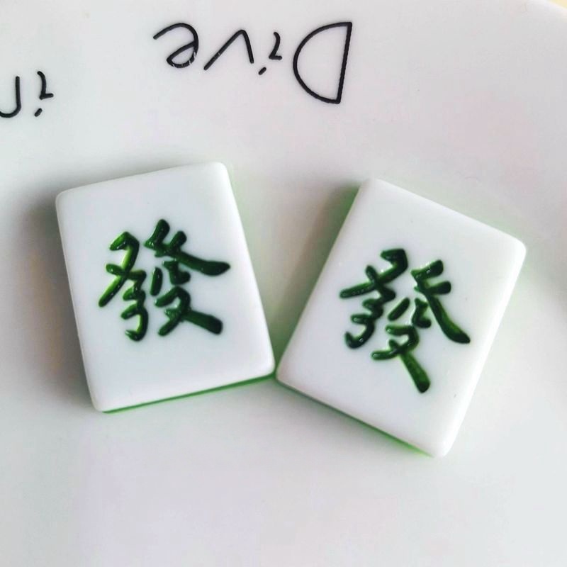 Simulated Mahjong, Resin Acces – обзор и цена Resin Art Phone Case
